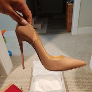Louboutin So Kate Nude Pumps Size 41.5